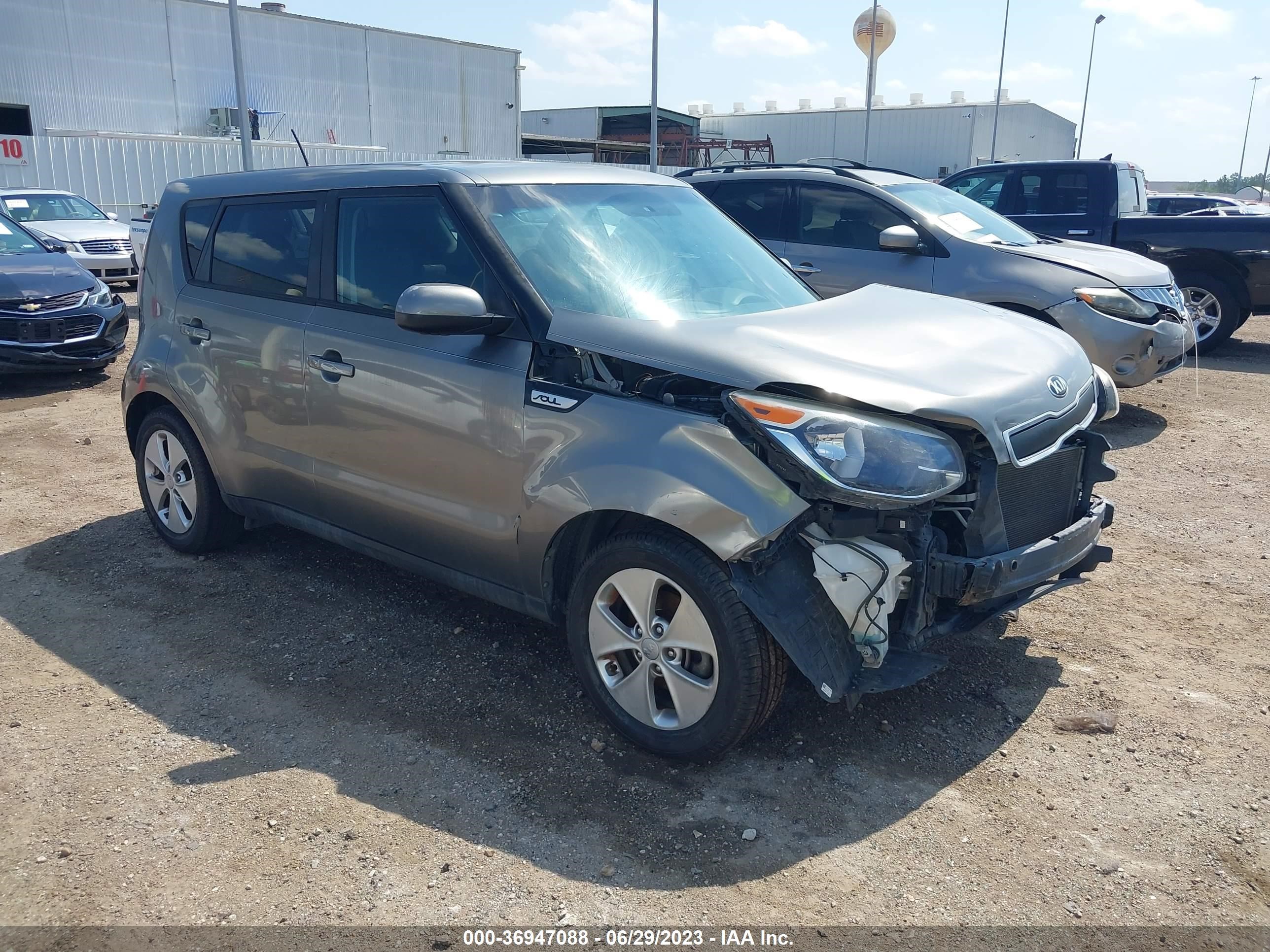 KIA SOUL 2016 kndjn2a23g7267748