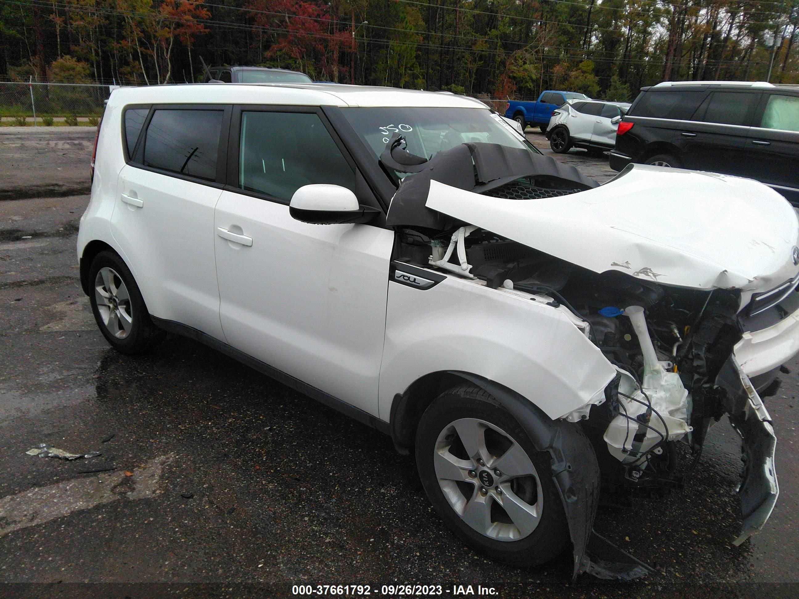 KIA SOUL 2018 kndjn2a23j7907612