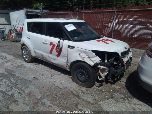 KIA SOUL 2014 kndjn2a24e7045555