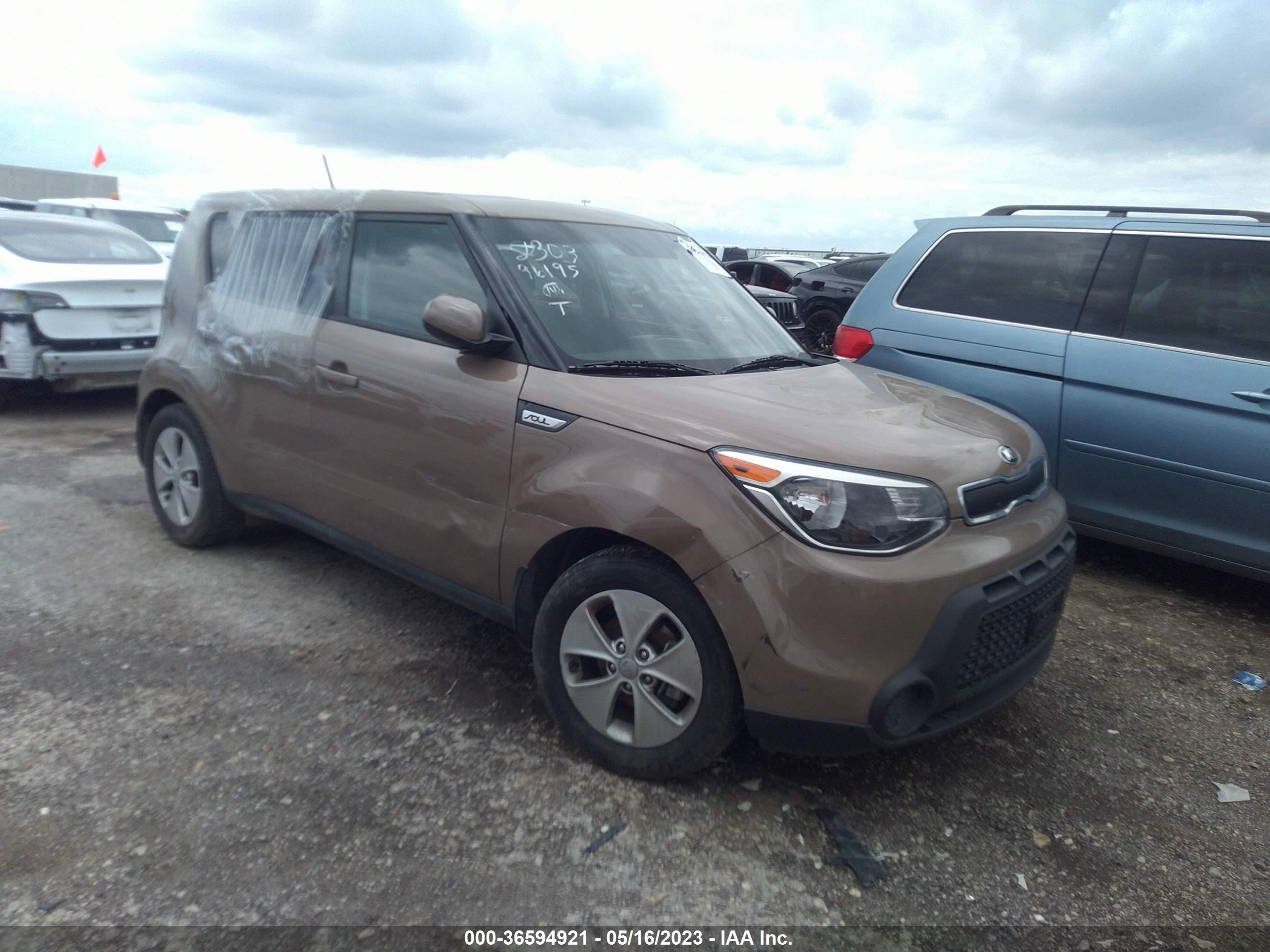 KIA SOUL 2016 kndjn2a25g7332194