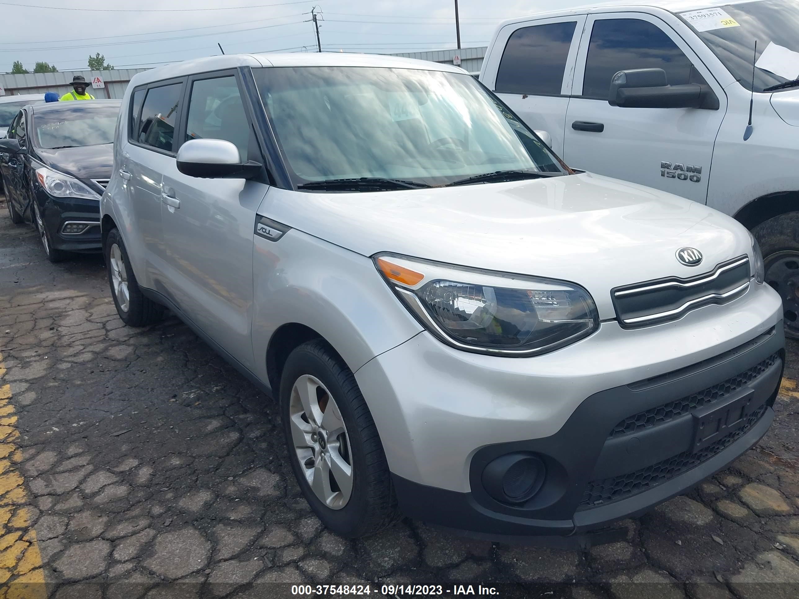 KIA SOUL 2019 kndjn2a25k7019719