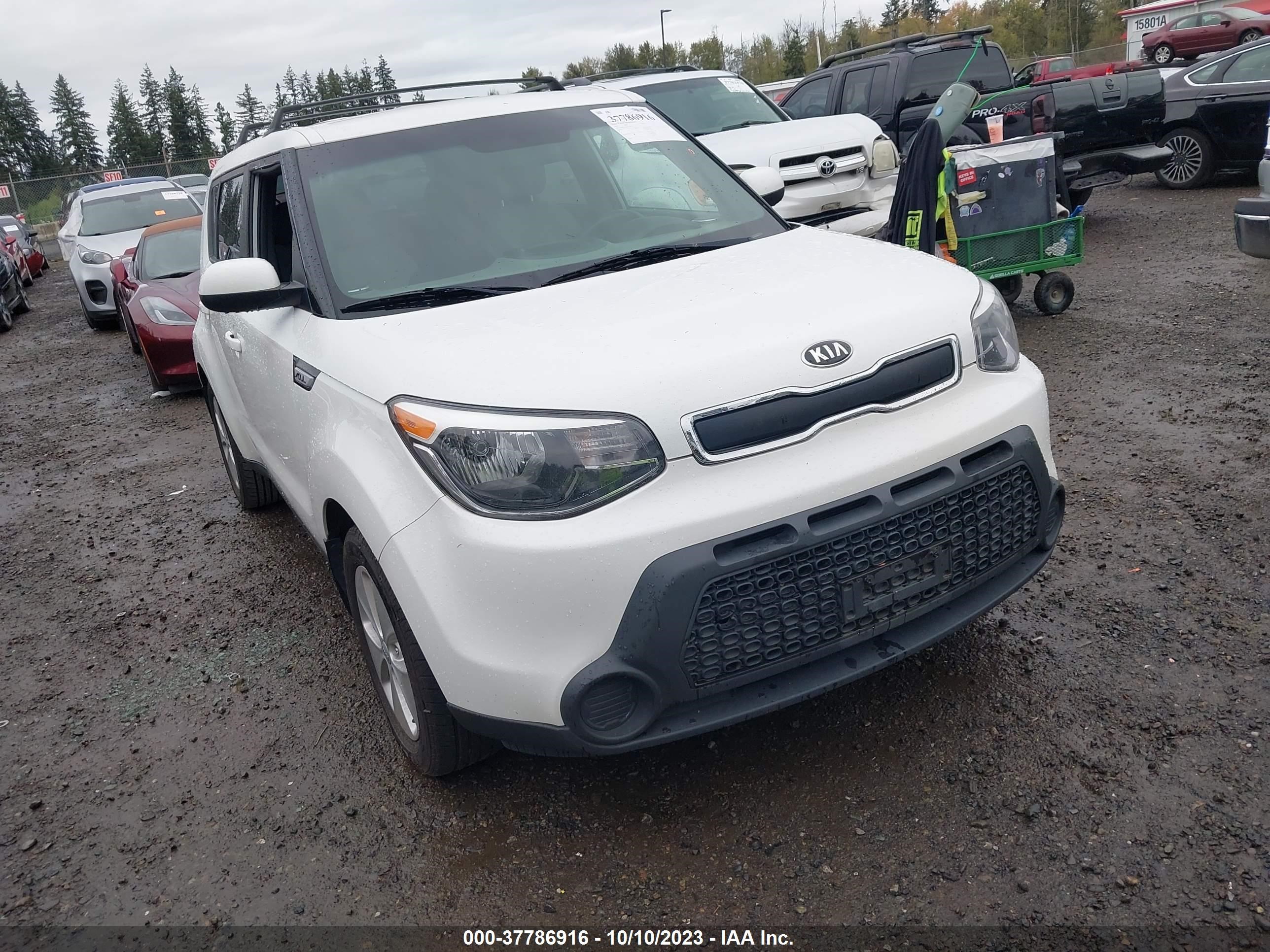 KIA SOUL 2016 kndjn2a26g7359193