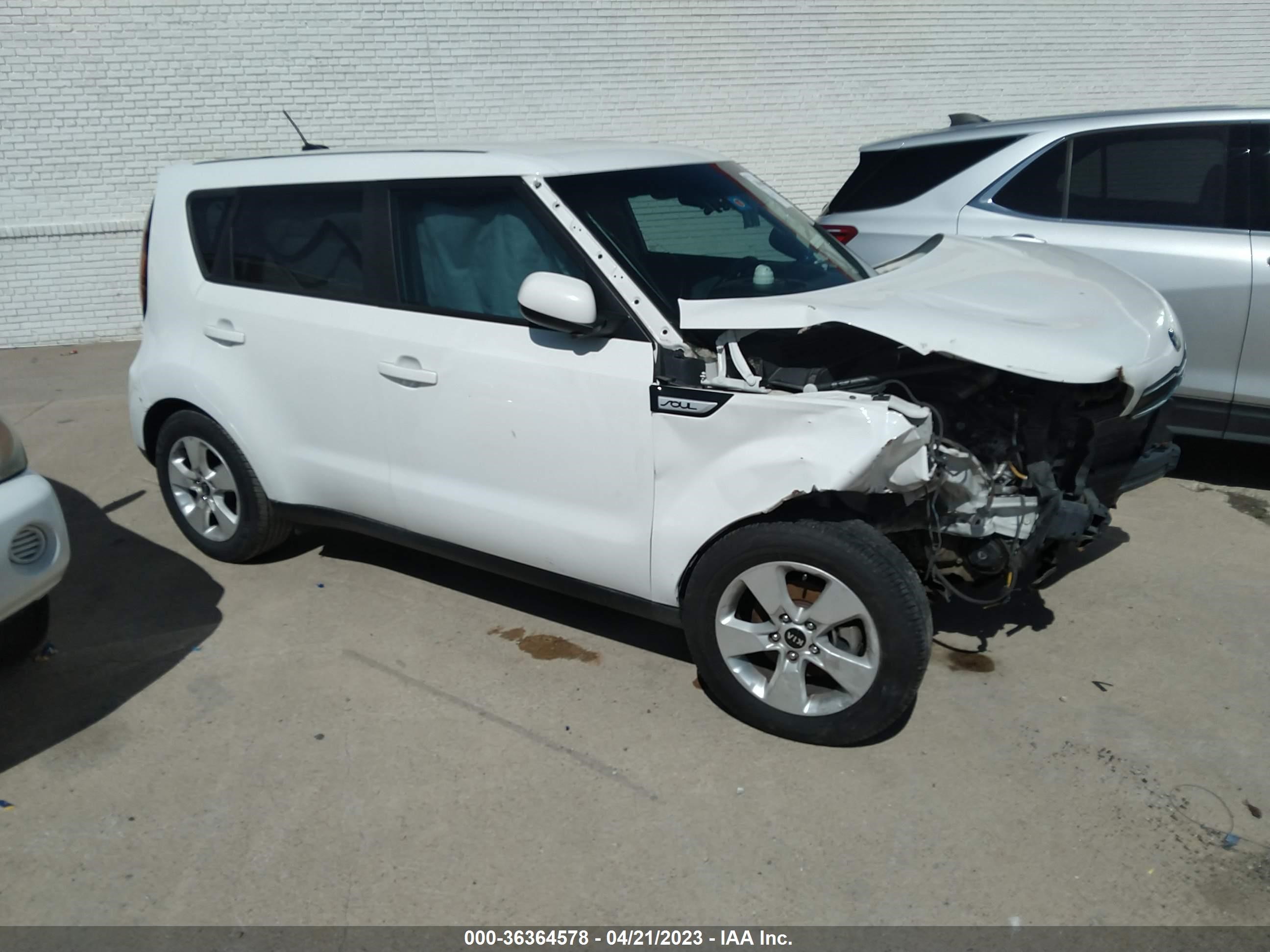 KIA SOUL 2017 kndjn2a26h7441149