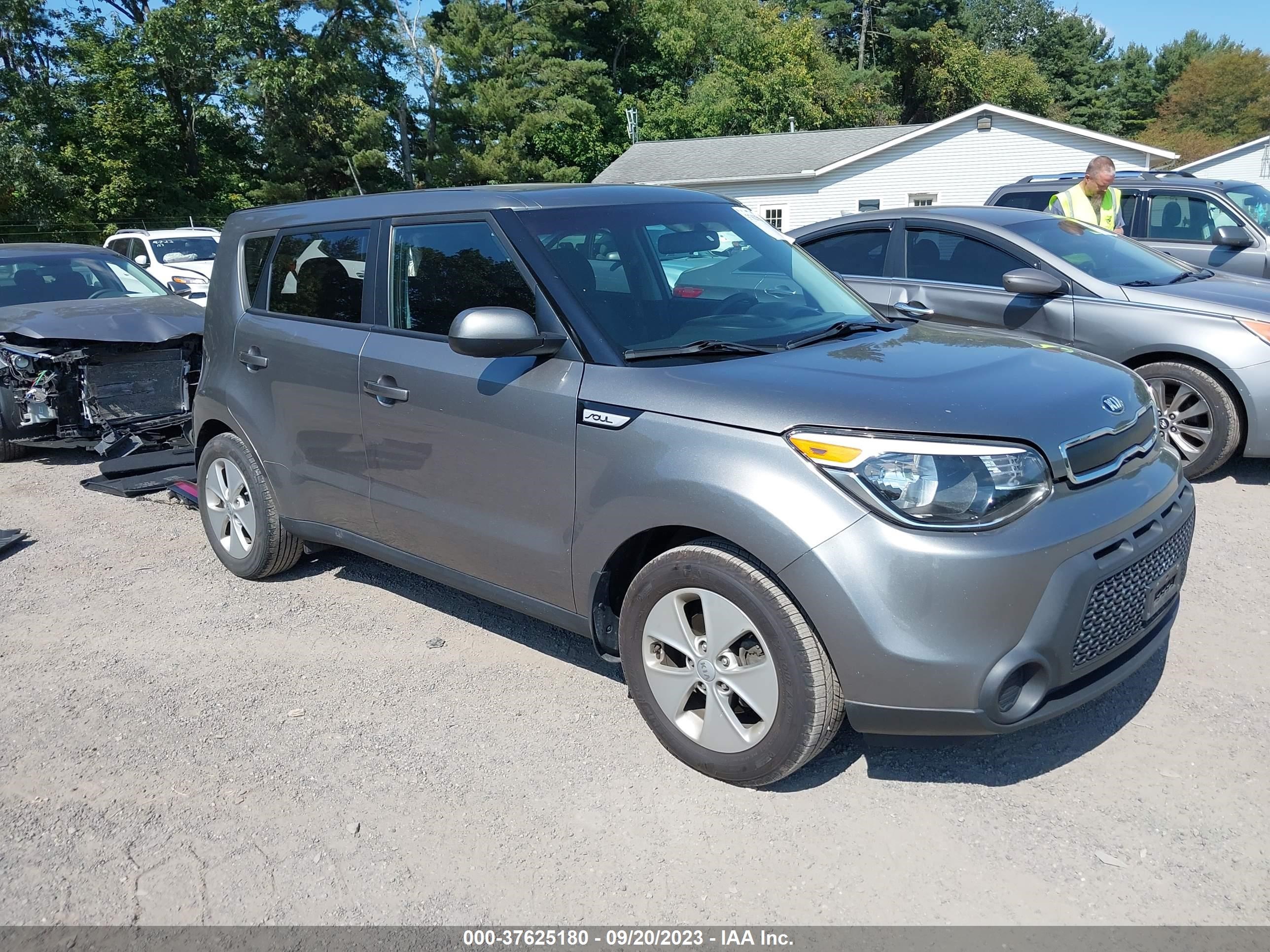 KIA SOUL 2016 kndjn2a28g7312764