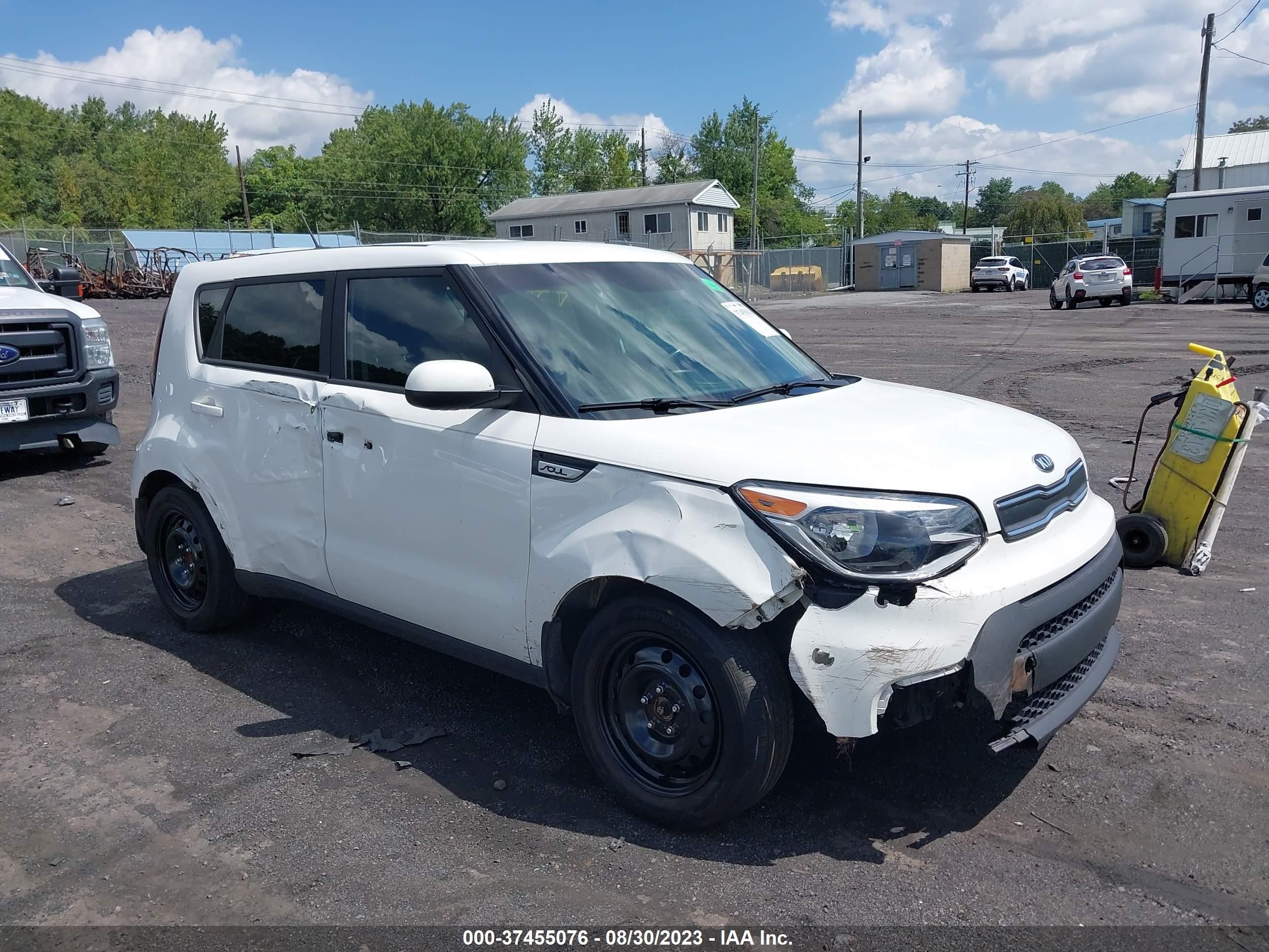 KIA SOUL 2017 kndjn2a28h7501710