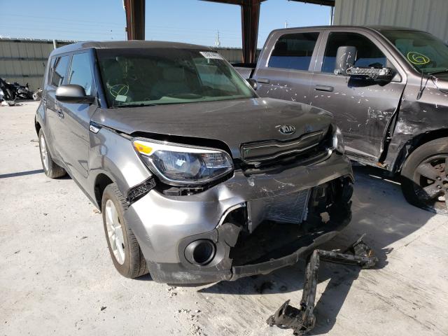 KIA SOUL 2018 kndjn2a28j7600615