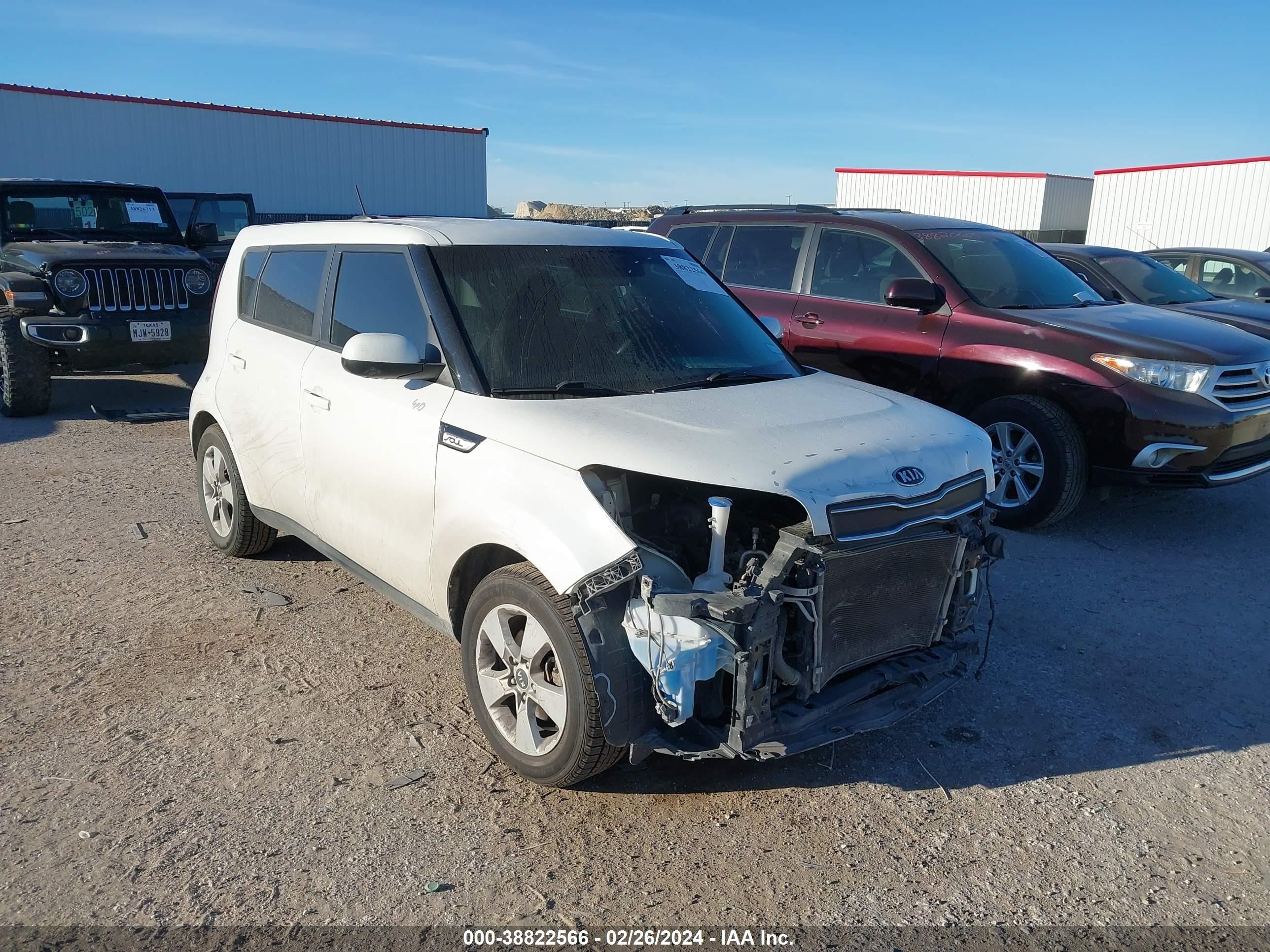 KIA SOUL 2018 kndjn2a28j7896414