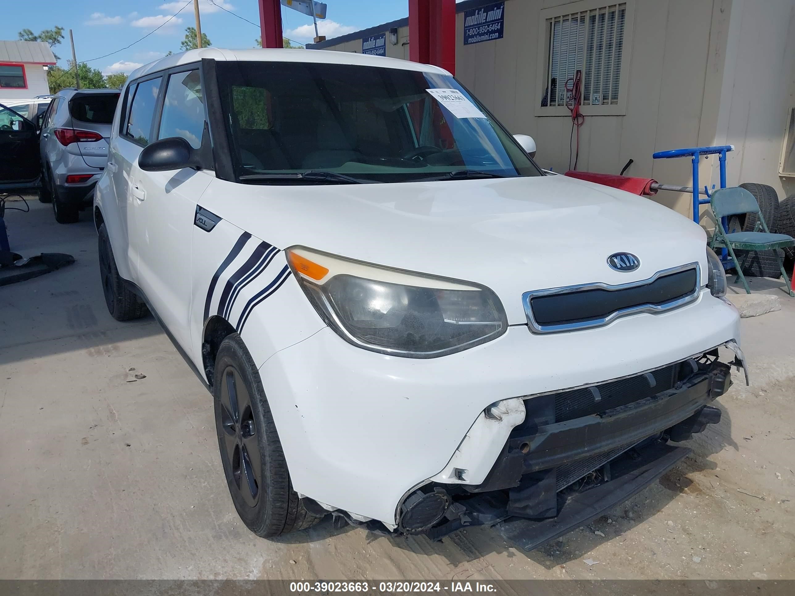 KIA SOUL 2015 kndjn2a2xf7774709