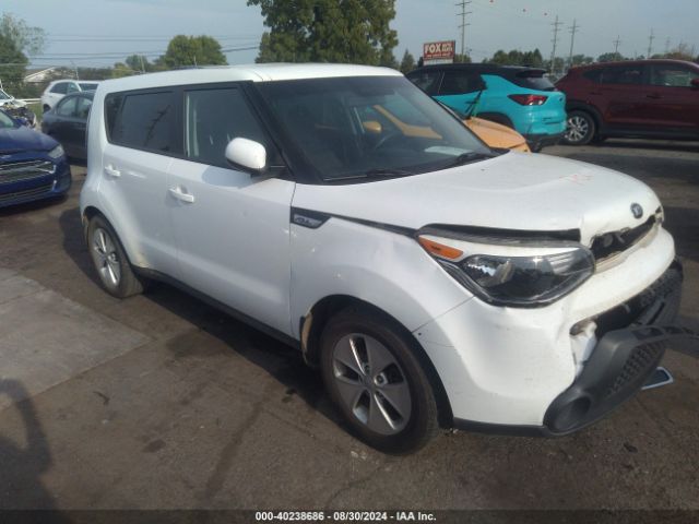 KIA SOUL 2015 kndjn2a2xf7781465