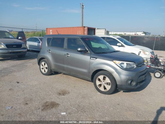 KIA SOUL 2018 kndjn2a2xj7583073