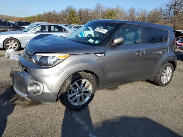 KIA SOUL + 2018 kndjp3a50j7505718