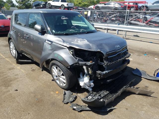 KIA SOUL + 2018 kndjp3a50j7527203