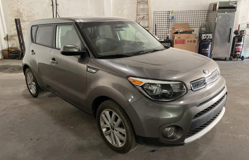 KIA SOUL + 2018 kndjp3a50j7605916