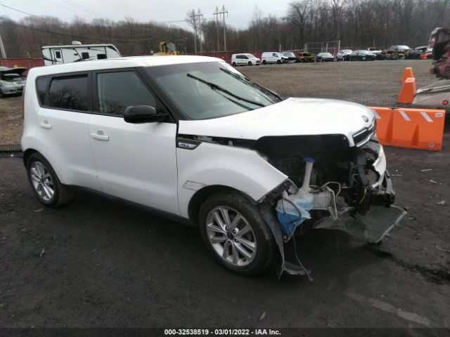 KIA SOUL 2017 kndjp3a51h7437049