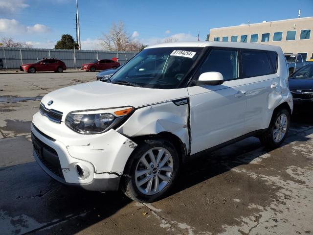 KIA SOUL + 2017 kndjp3a51h7446866