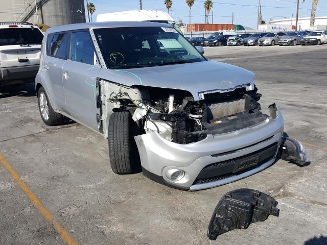 KIA SOUL + 2018 kndjp3a51j7530594