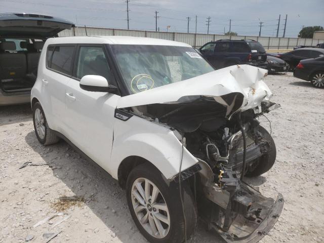 KIA SOUL + 2017 kndjp3a52h7419756