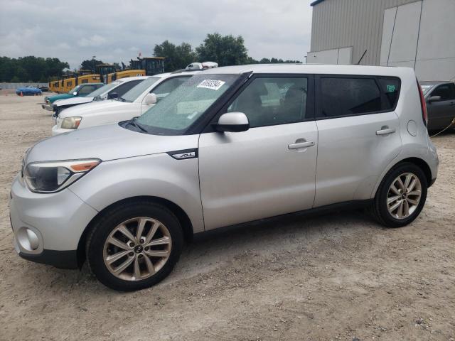 KIA SOUL + 2017 kndjp3a52h7474952