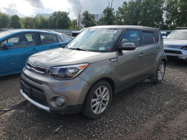 KIA SOUL + 2018 kndjp3a52j7505557