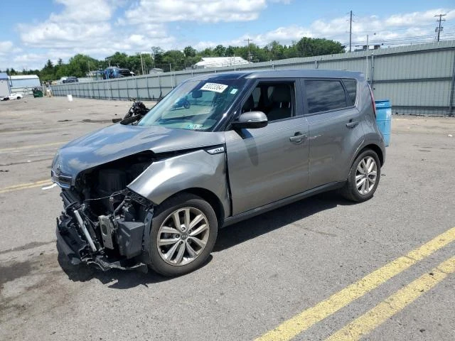 KIA SOUL + 2018 kndjp3a52j7519927