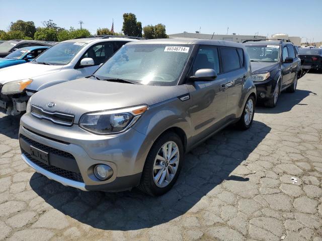 KIA SOUL + 2018 kndjp3a52j7531009