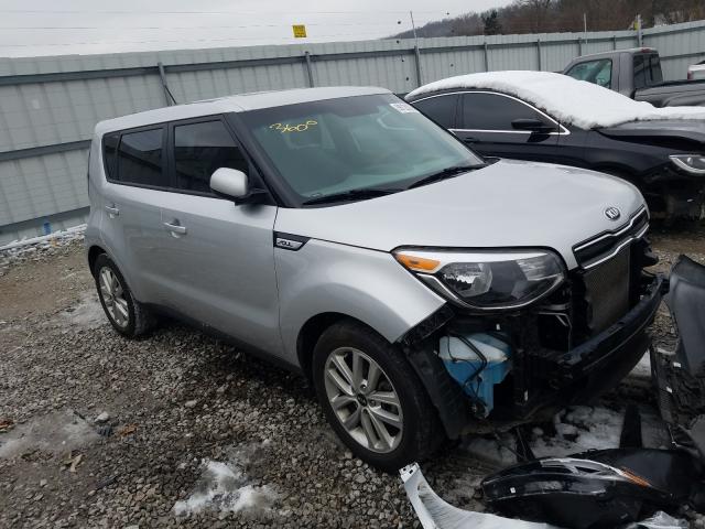 KIA SOUL + 2018 kndjp3a52j7581019