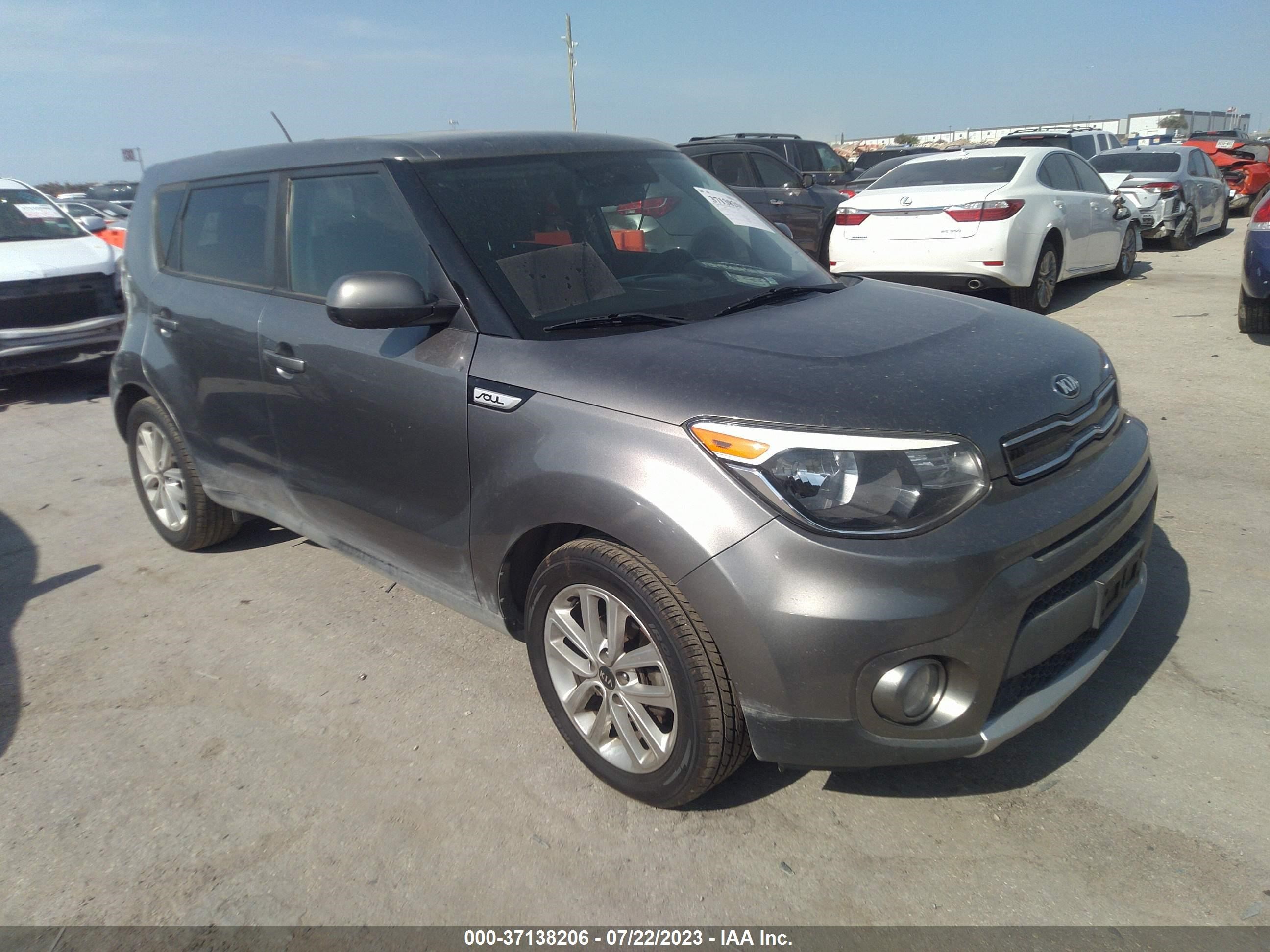 KIA SOUL 2018 kndjp3a52j7582333