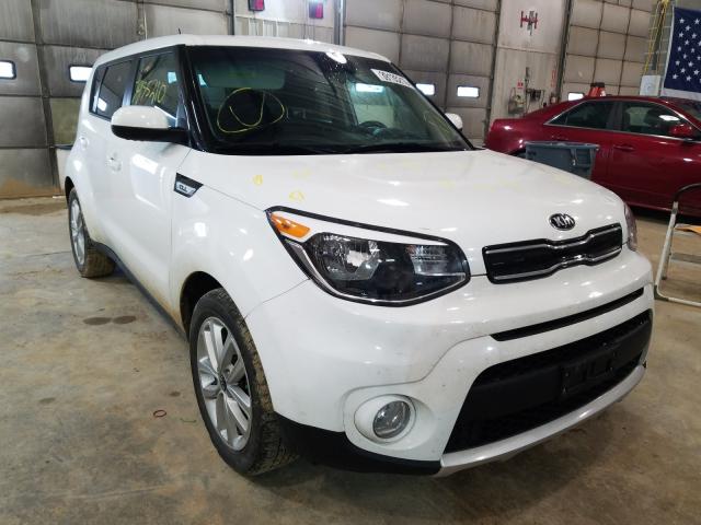 KIA SOUL + 2018 kndjp3a52j7892949