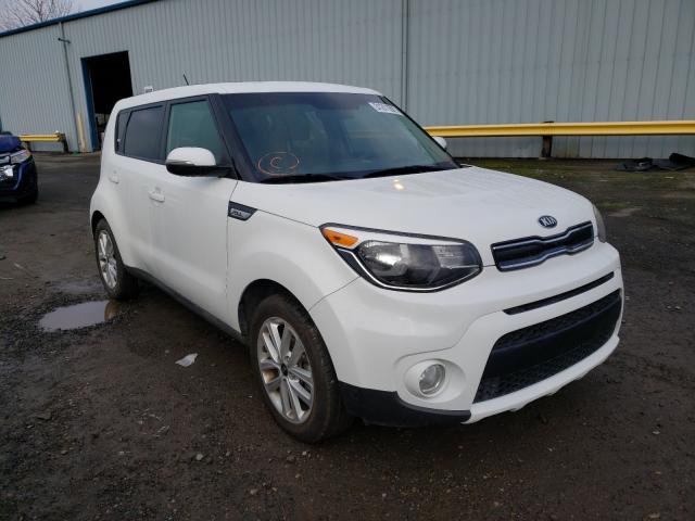 KIA SOUL + 2018 kndjp3a52j7902301