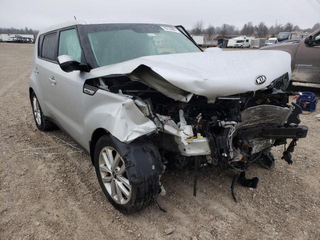 KIA SOUL + 2017 kndjp3a53h7414405