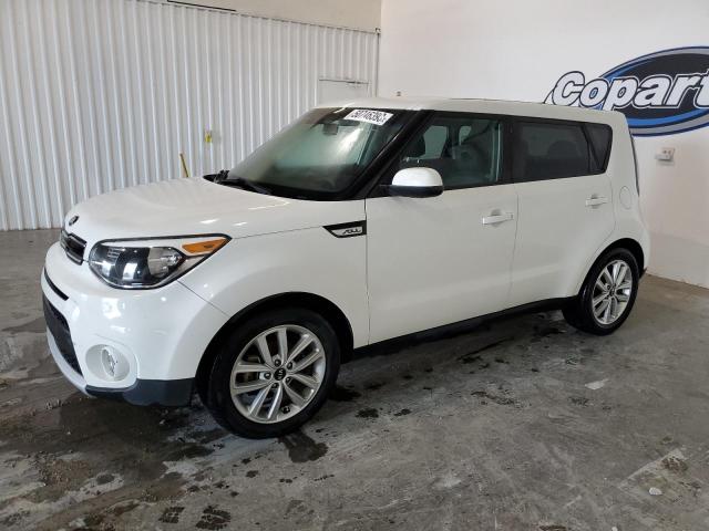 KIA SOUL + 2017 kndjp3a53h7472546