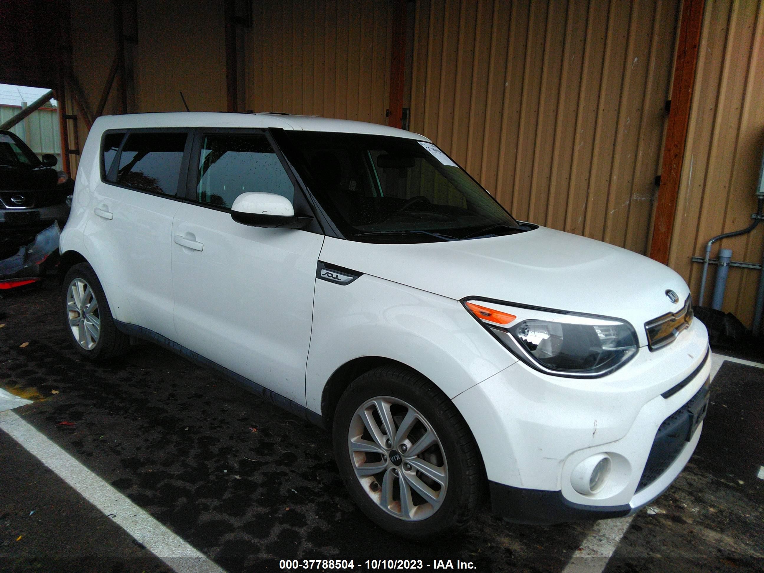 KIA SOUL 2018 kndjp3a53j7528698