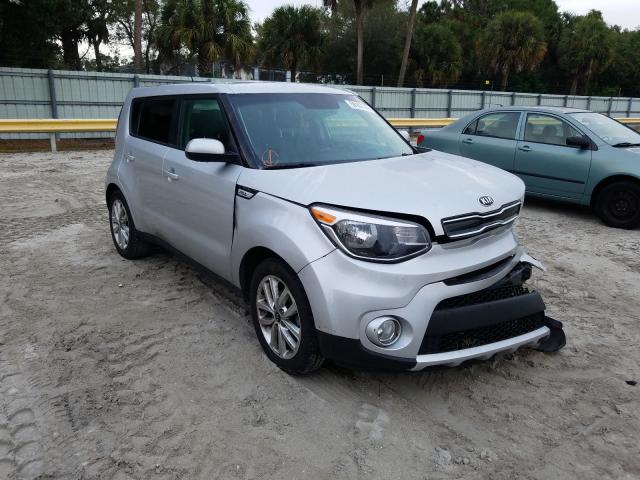 KIA SOUL + 2018 kndjp3a53j7556663