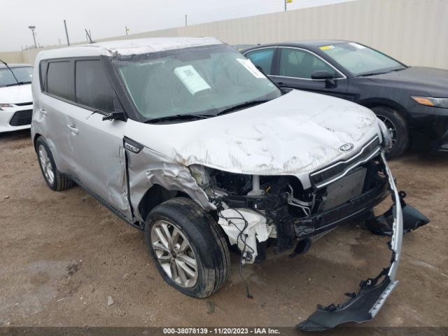 KIA SOUL 2018 kndjp3a53j7560051