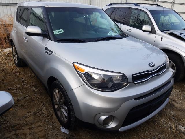 KIA SOUL + 2018 kndjp3a53j7564388