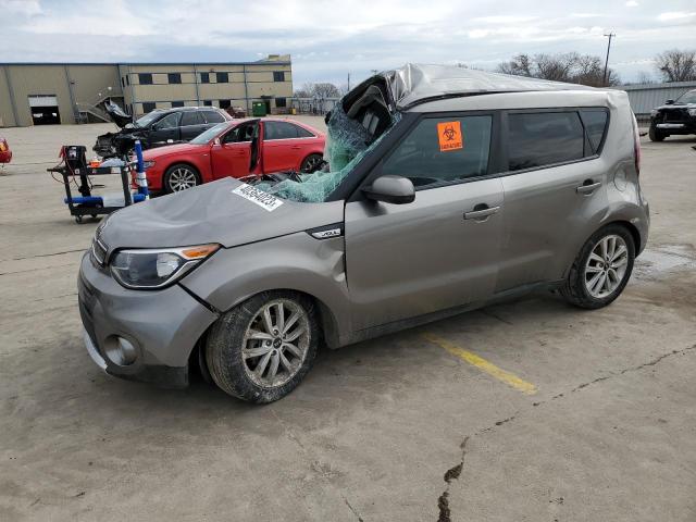 KIA SOUL + 2018 kndjp3a53j7576010