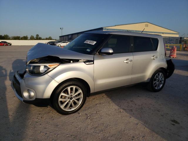 KIA SOUL + 2018 kndjp3a53j7593311