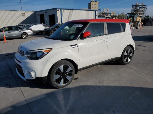 KIA SOUL + 2018 kndjp3a53j7598296