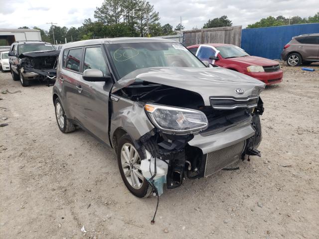 KIA SOUL + 2018 kndjp3a53j7601732