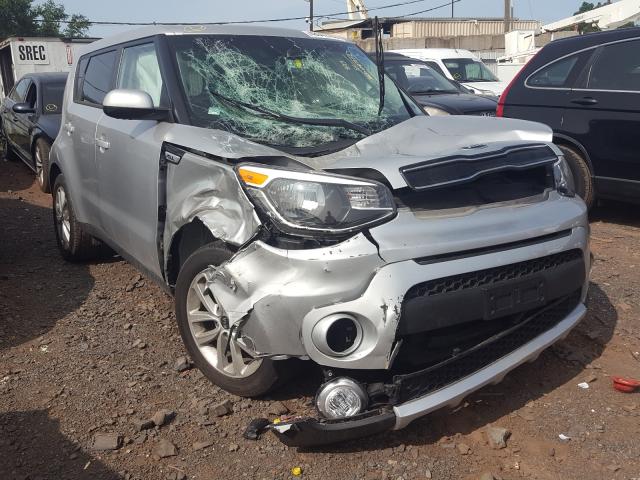 KIA SOUL + 2018 kndjp3a53j7602119