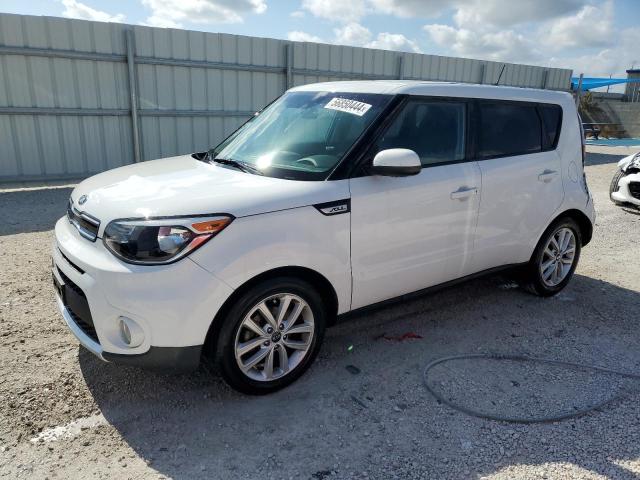 KIA SOUL + 2018 kndjp3a53j7889932