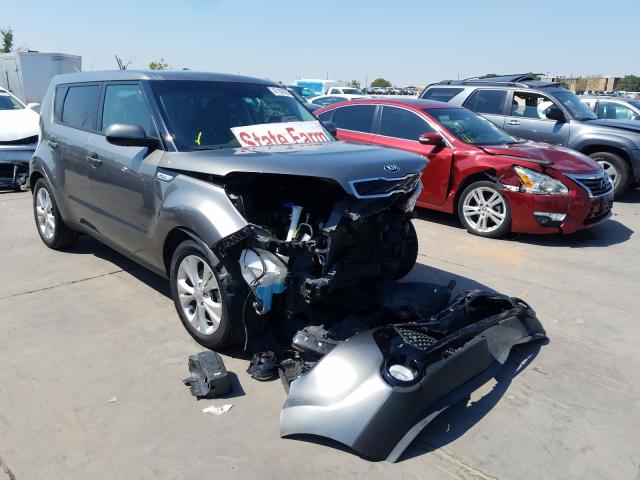 KIA SOUL + 2016 kndjp3a54g7333234