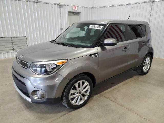 KIA SOUL + 2017 kndjp3a54h7422464