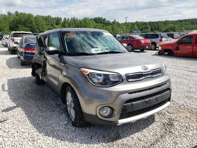 KIA SOUL + 2017 kndjp3a54h7425770