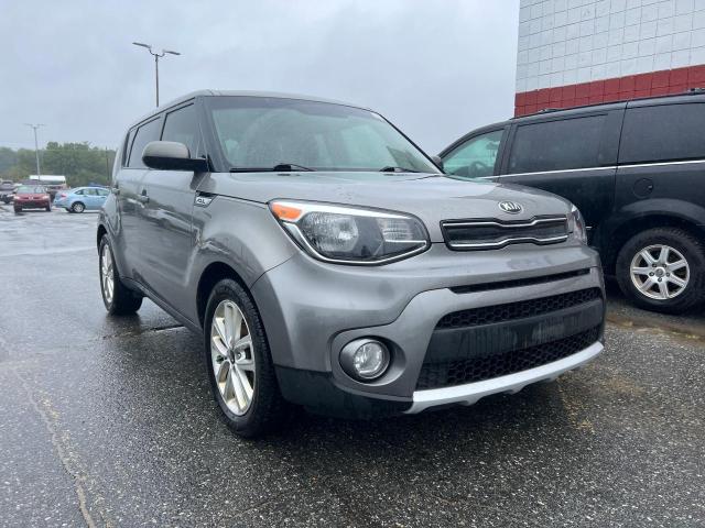 KIA SOUL + 2017 kndjp3a54h7426689