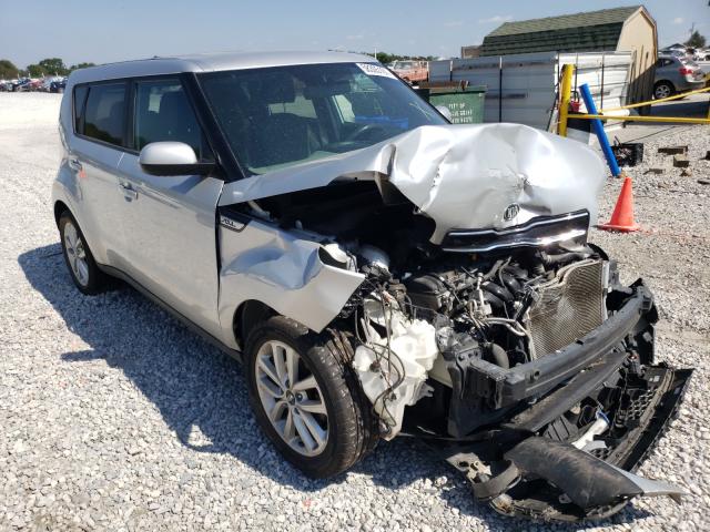 KIA SOUL + 2017 kndjp3a54h7426921