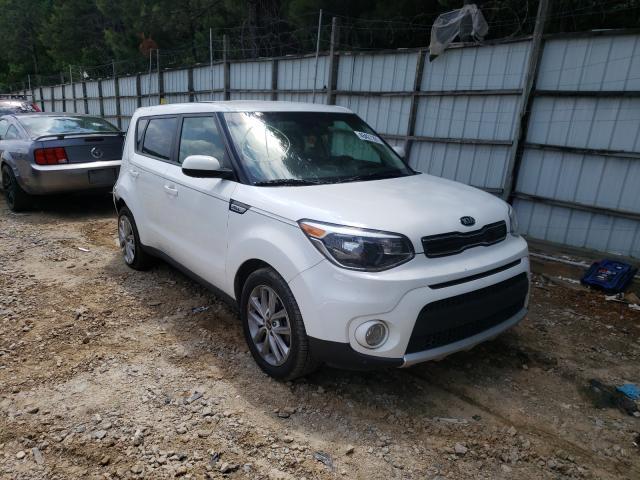 KIA SOUL + 2017 kndjp3a54h7428555