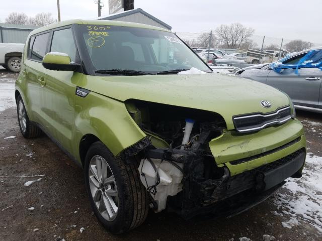 KIA SOUL + 2017 kndjp3a54h7879212