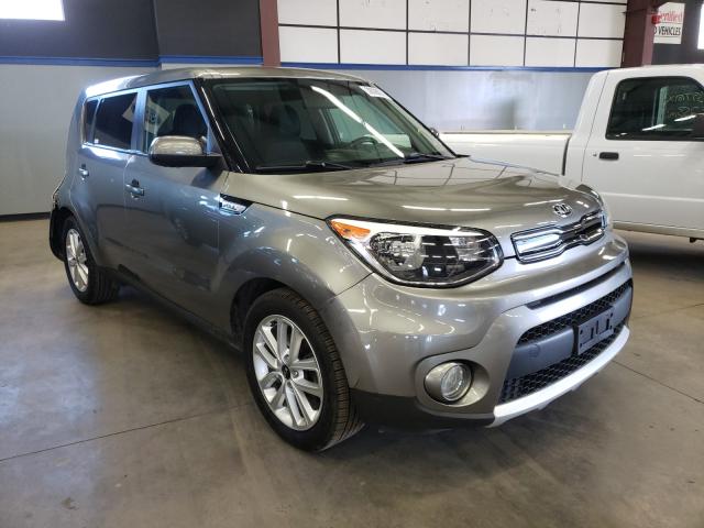 KIA SOUL + 2018 kndjp3a54j7511117