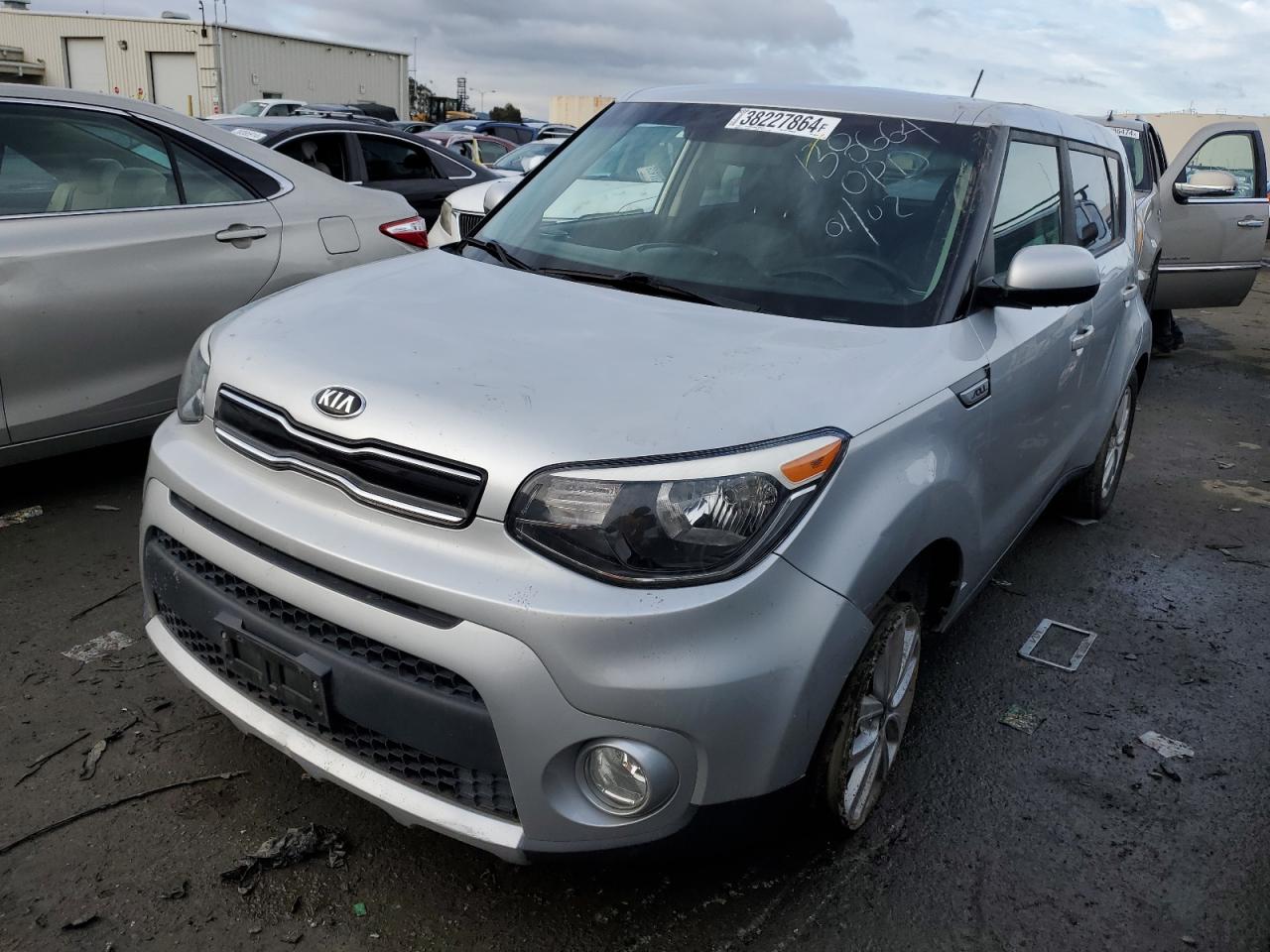 KIA SOUL 2018 kndjp3a54j7605515